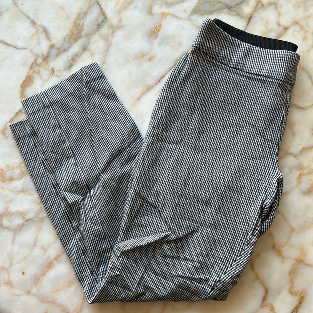Ankle Pants